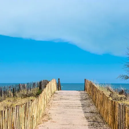 Les Tamaris Et Les Portes Du Soleil Tatil parkı 3*